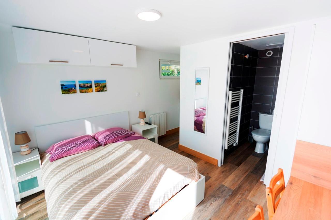 Lomener - La Goelette - 1 Appartement Avec 2 Chambres Et 2 Studios A 450M De La Plage เปลอเมอร์ ภายนอก รูปภาพ