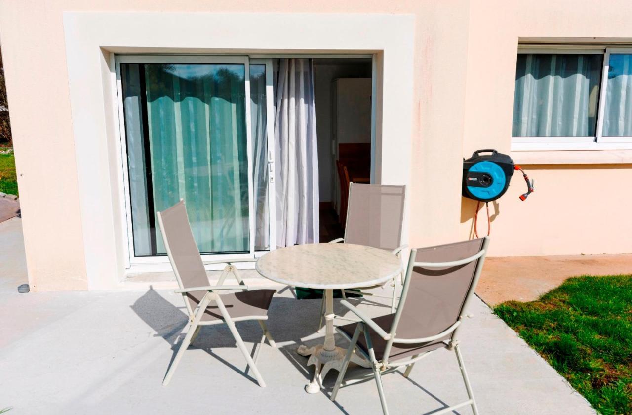 Lomener - La Goelette - 1 Appartement Avec 2 Chambres Et 2 Studios A 450M De La Plage เปลอเมอร์ ภายนอก รูปภาพ