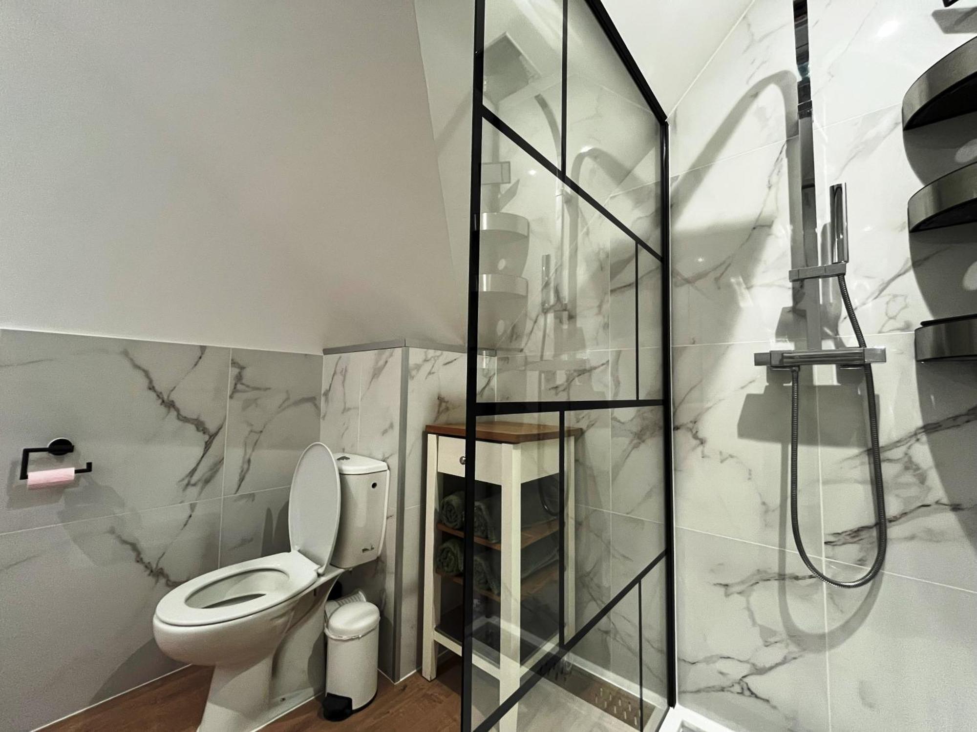 Lomener - La Goelette - 1 Appartement Avec 2 Chambres Et 2 Studios A 450M De La Plage เปลอเมอร์ ภายนอก รูปภาพ